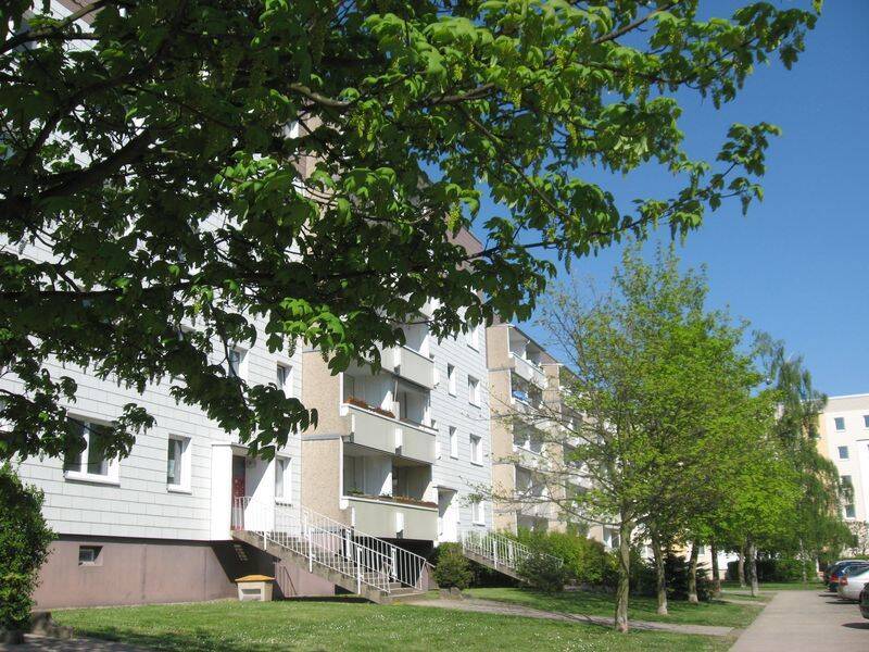 Renovierte 2-Raum-Wohnung mit Balkon, 4435 Schkeuditz