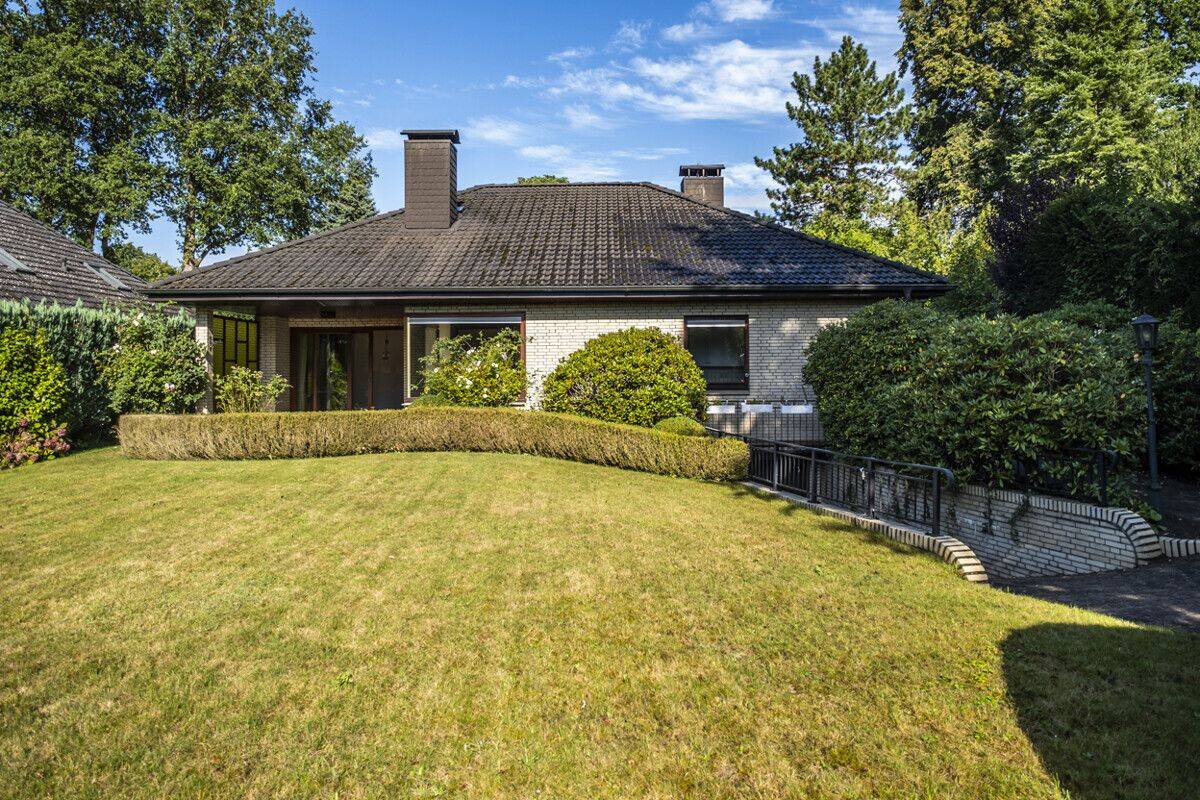 Der Gentleman-Bungalow, 22397 Hamburg (Wandsbek Duvenstedt Lemsahl-Mellingstedt Wohldorf-Ohlstedt)