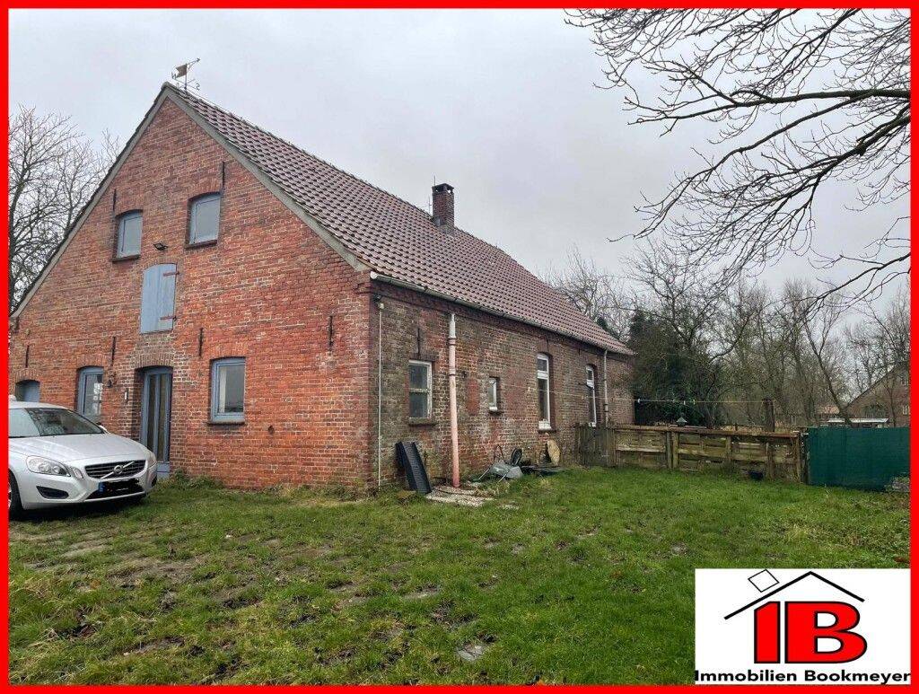 Wohnhaus auf großem Grundstück im Herzen der Gemeinde Butjadingen, 26969 Butjadingen