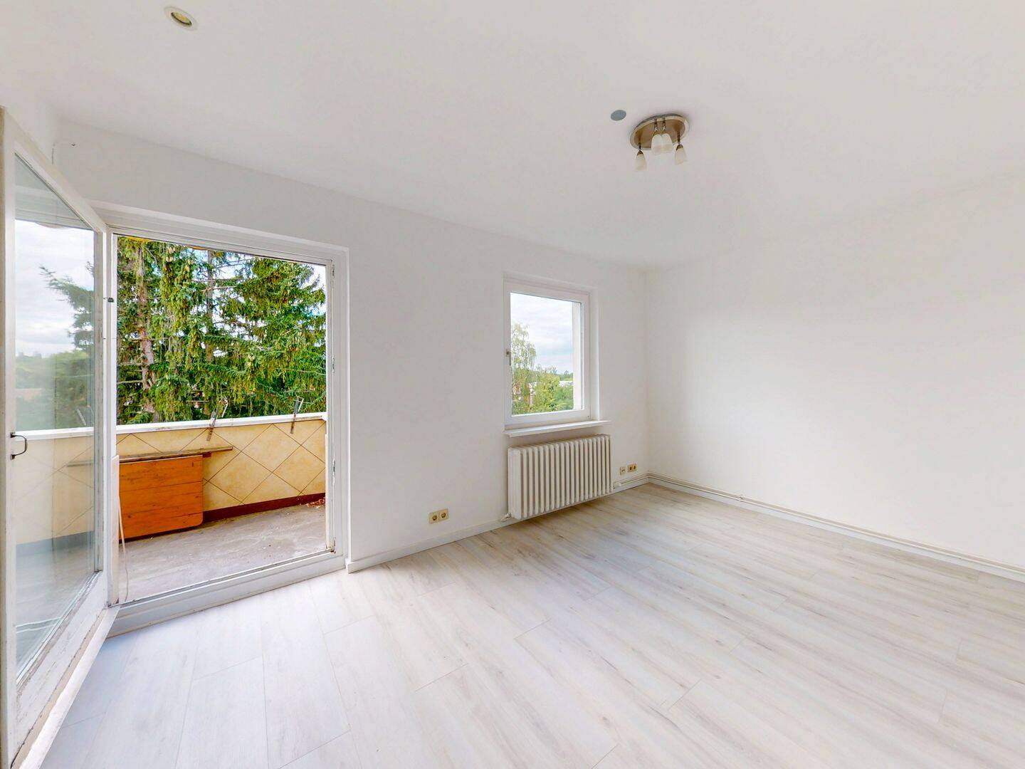 Bezugsfreie Altbauwohnung in Neu-Westend mit Westbalkon im denkmalgeschützten Ensemble, 14052 Berlin (Charlottenburg-Wilmersdorf Spandau Westend)