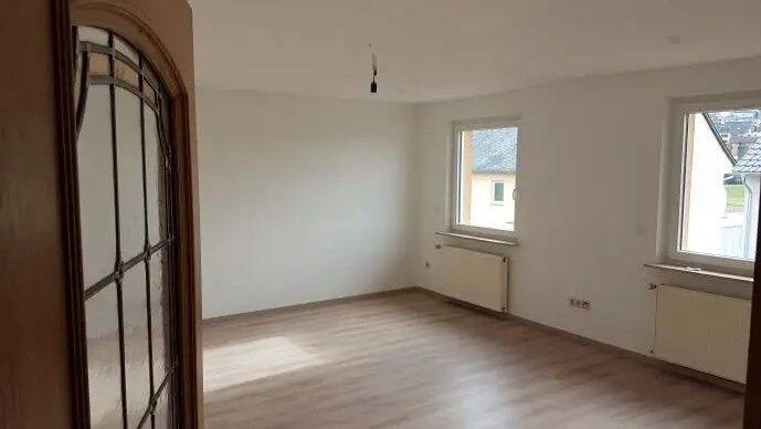 Wasserbilligerbrück 3-Zimmer-Wohnung mit 90 m² Wfl. im 1. Obergeschoss, 54308 Langsur