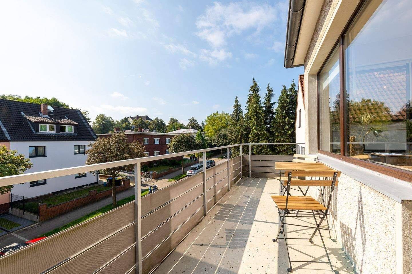 Helle 1-Zimmer-Wohnung mit großem Balkon und modernem Bad, 21073 Hamburg (Harburg Eißendorf Heimfeld Wilstorf)
