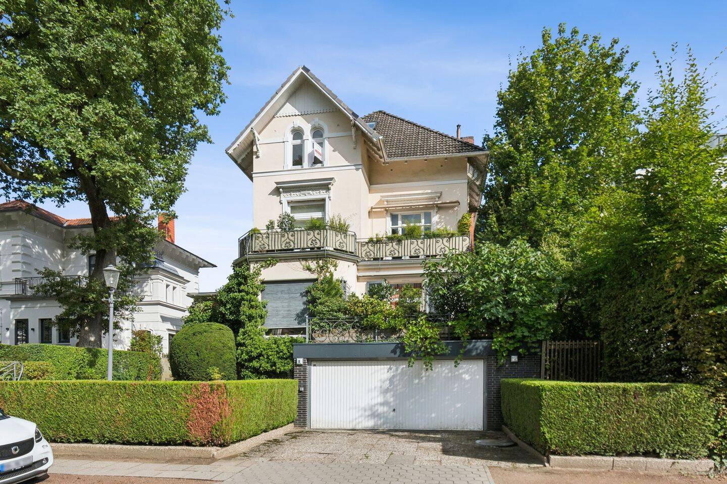 Über den Dächern von Othmarschen:                              Charmante Maisonettewohnung mit Dachstudio, 22605 Hamburg (Altona Bahrenfeld Groß Flottbek Othmarschen)