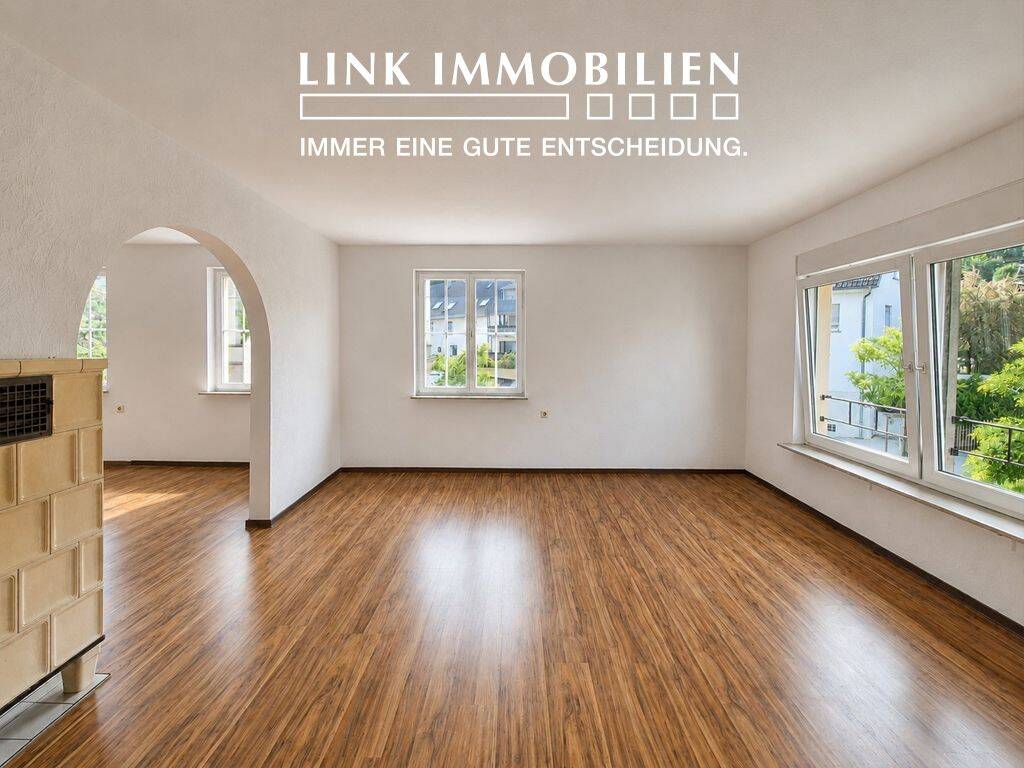 Geräumige 3-Zimmer-Wohnung mit Außenstellplatz in Stuttgart-Gablenberg, 70186 Stuttgart (Ost)