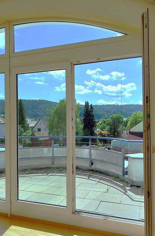# PENTHOUSEFEELING # LUXUSPUR # 4,5 Zi. DG-WHG 111m² # Inkl. U-EBK # max. 4 Personen#Nichtraucher#, 73547 Lorch