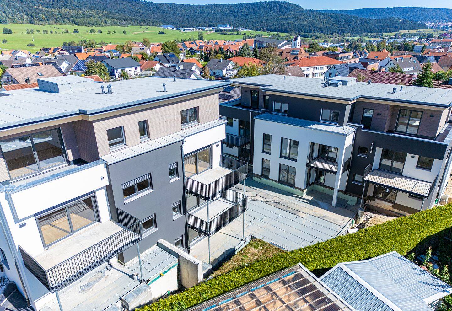 Neuwertig wohnen in Gosheim – 2 Zimmer, Terrasse, Aufzug & Tiefgarage, 78559 Gosheim