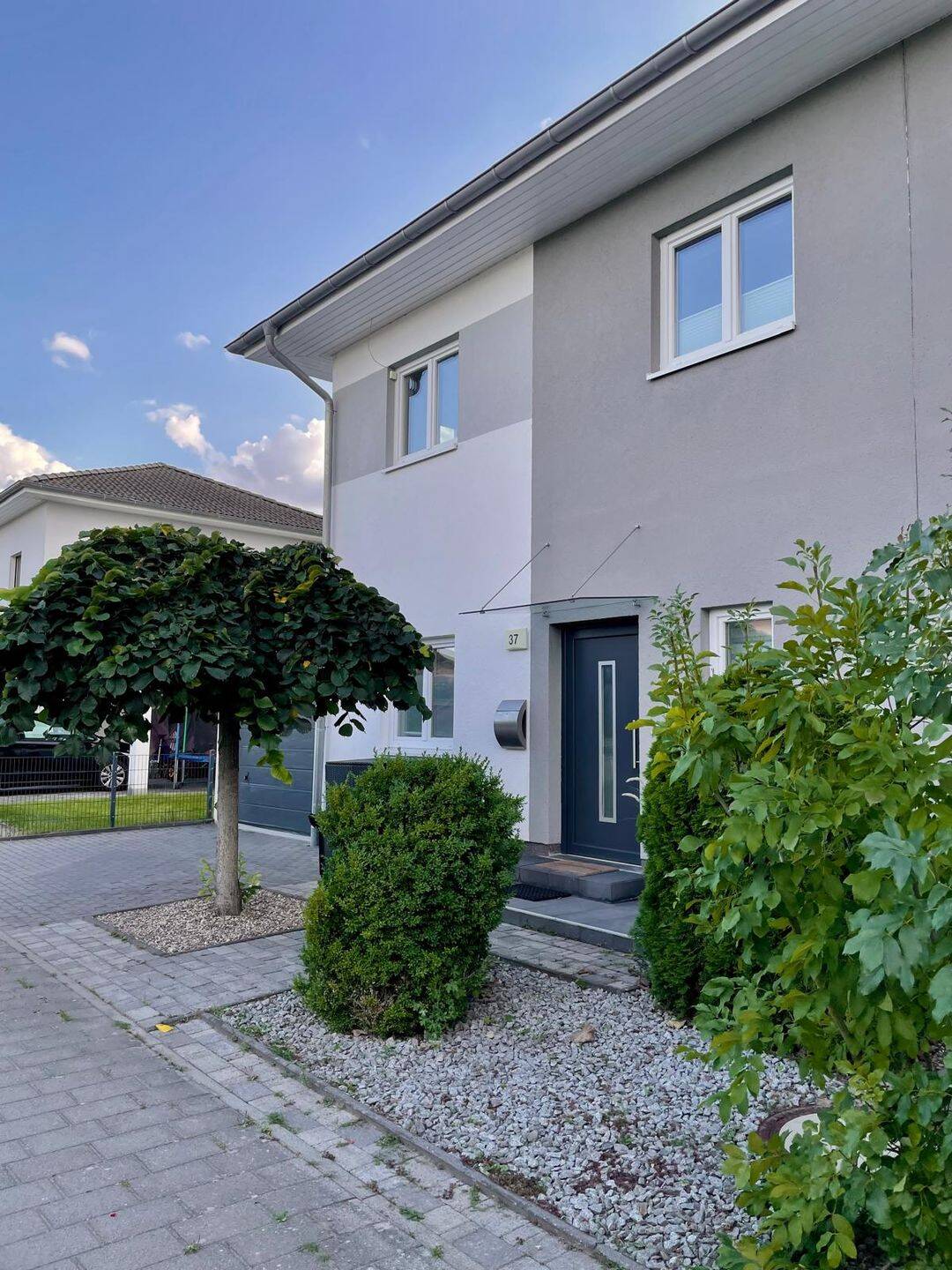 Modernes Haus (DHH) Berlin Kladow bereit zum Einzug, möbliert, traumhafter Garten, 14089 Berlin (Spandau Gatow Kladow Kolonie Windmühlenberg)