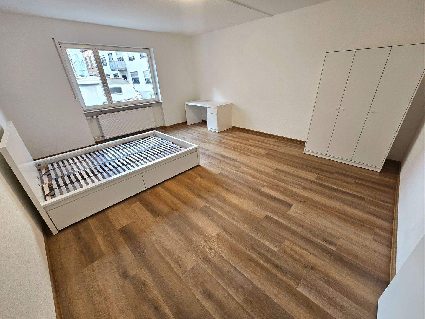 Saniertes Zimmer zu vermieten mit 25qm in 6er-WG!, 76135 Karlsruhe (Beiertheim-Bulach Oberreut Südweststadt Weststadt)