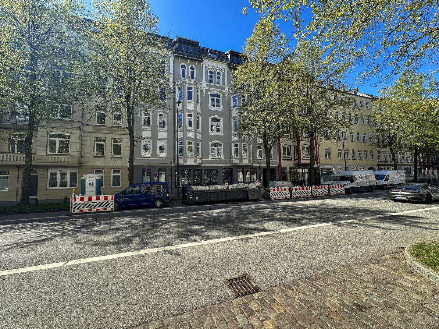 Modernisierte 3-Zimmer-Erdgeschosswohnung mit Loggia und separatem Arbeitszimmer, 24116 Kiel (Schreventeich)
