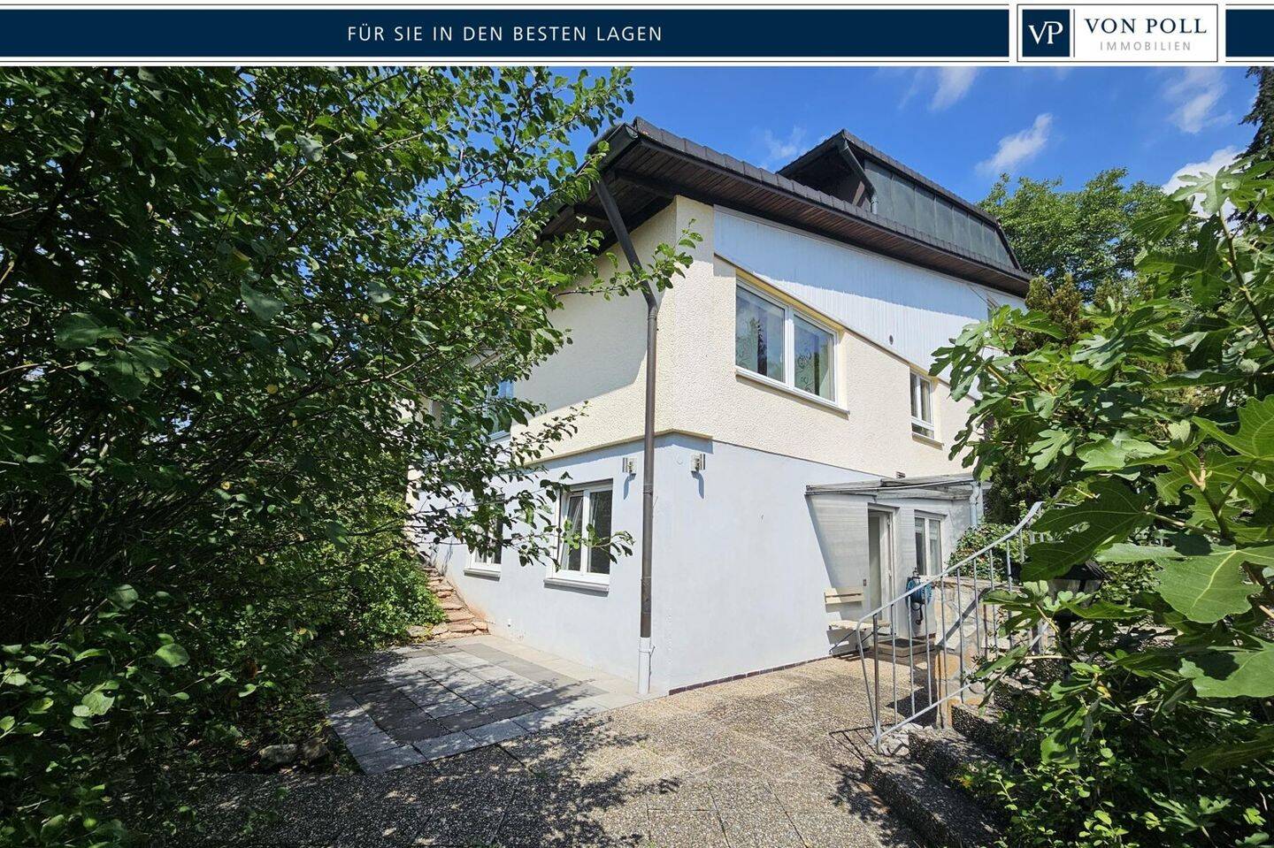 Exklusive Lage mit Blick über Ansbach! Familienzuhause mit großzügiger Einliegerwohnung und Garten, 91522 Ansbach