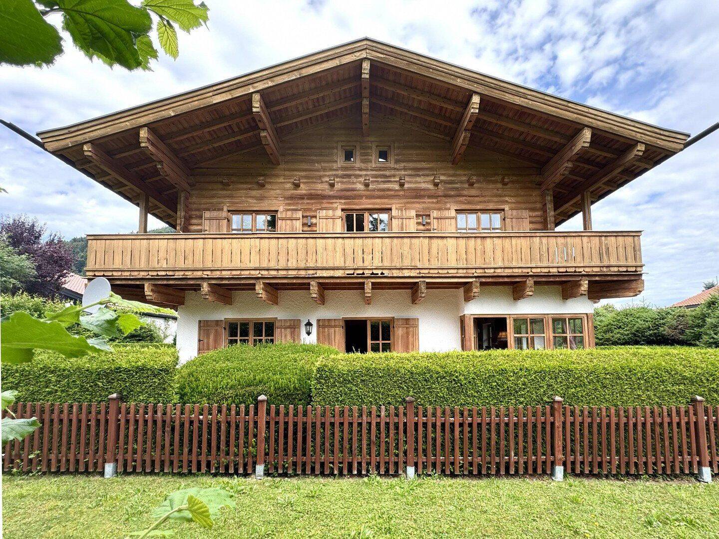 Wunderschöne 4-Zimmer-Wohnung mit traumhaftem Bergblick und 2 großzügigen Hobbyräumen!, 83324 Ruhpolding