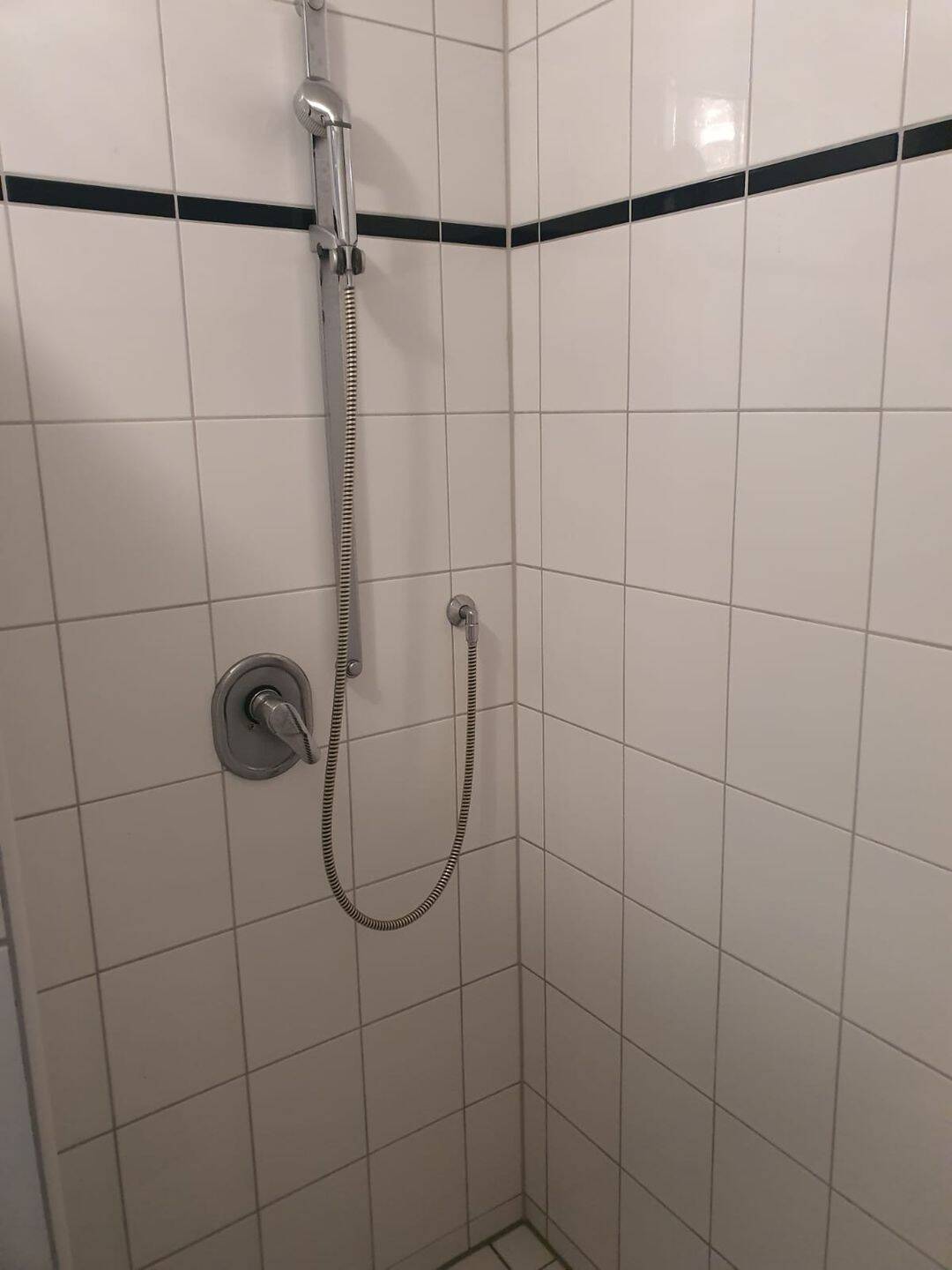 Souterrain Wohnung Mit normalem Deckenhöhe, 63533 Mainhausen