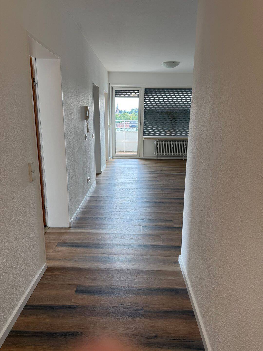 Schöne, Neu Renovierte 4- ZimmerWohnung in Bexbach, 66450 Bexbach
