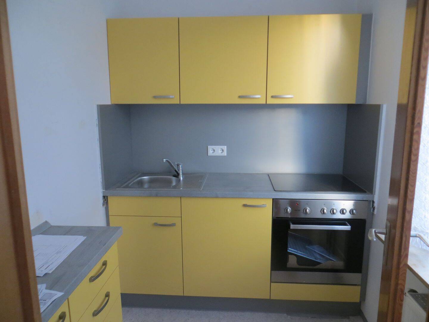 Gepflegte 1 Zimmerwohnung mit kleiner Küche in St. Leonhard, 90439 Nürnberg (Großreuth bei Schweinau Schweinau Sankt Leonhard Sündersbühl)