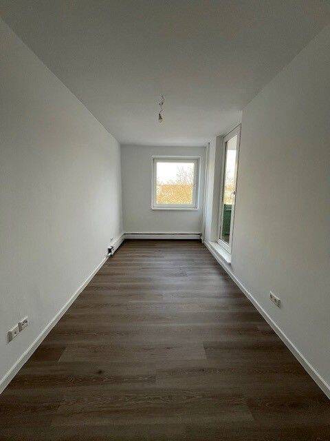 Fußboden liegt für Sie! Umzugskosten überschaubar // 3.OG Whg 14, 38448 Wolfsburg