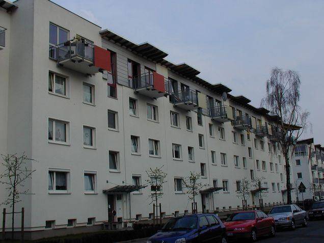 Schicke 2,5-Zimmer-Wohnung mit Balkon, 28237 Bremen