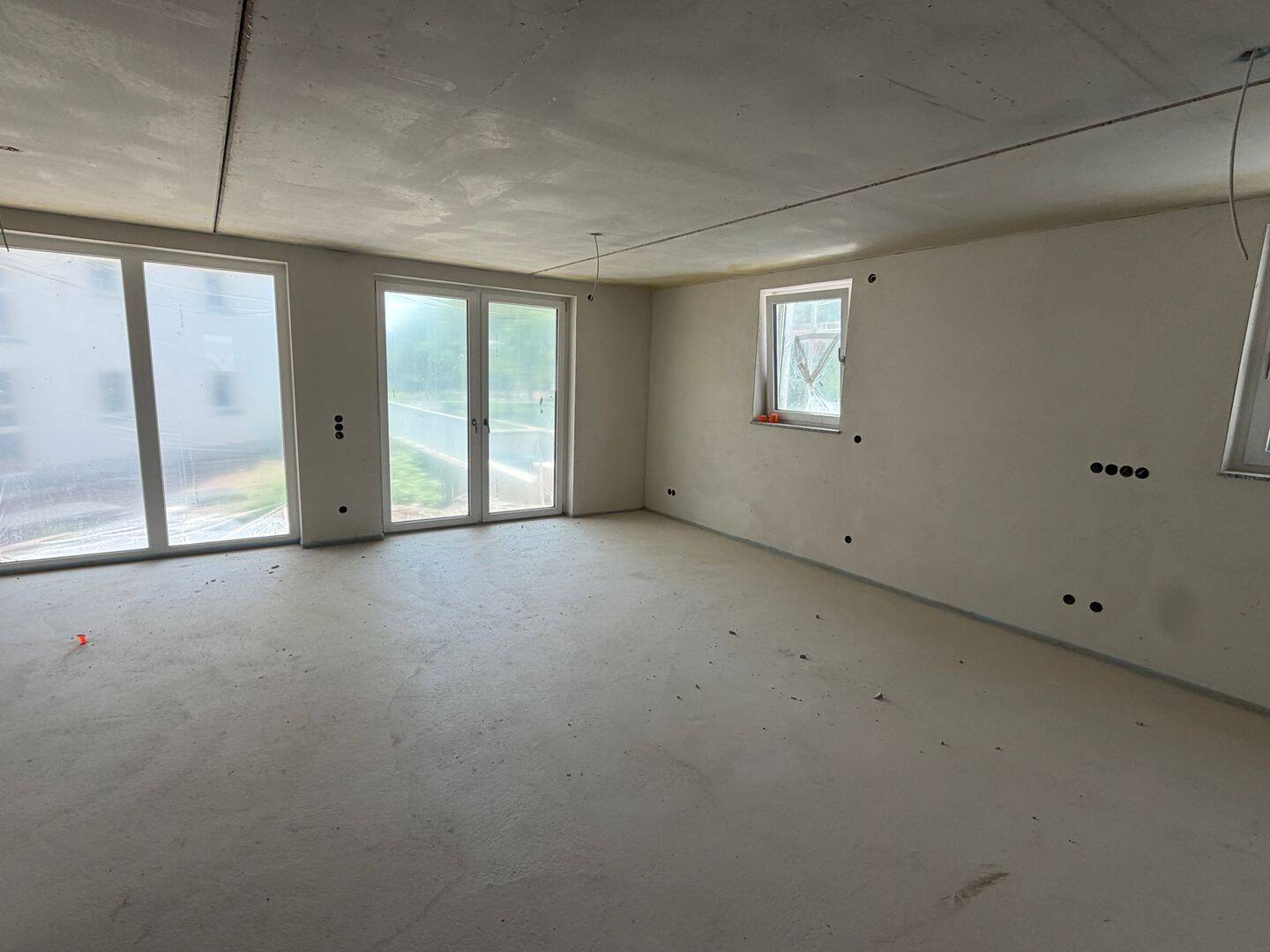 Exklusive Neubau 3-Zimmer-Wohnung im Erdgeschoss und Tiefgaragenstellplatz, 91541 Rothenburg ob der Tauber
