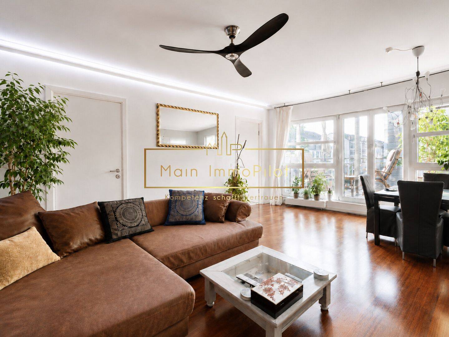 Lichtdurchflutete 3-Zimmer-Wohnung mit Balkon in bester Westendlage, 60325 Frankfurt am Main (Bockenheim Gallus Westend-Süd)