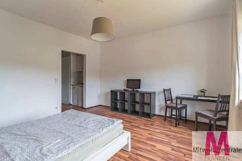 Neu renoviertes Apartment, 90475 Nürnberg