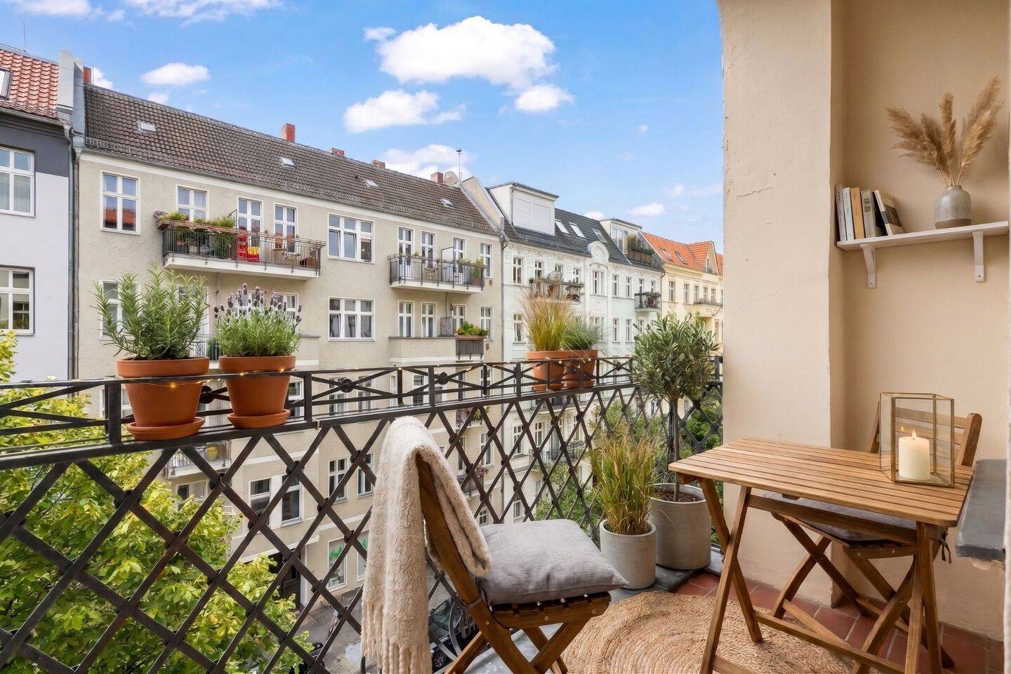 Erstbezug nach Renovierung: 2-Zimmer-Altbauwohnung mit Südloggia im Bötzowviertel, 10407 Berlin (Pankow Kleingartenanlage Grönland Kleingartenanlage Neues Heim Kleingartenanlage Volkspark Prenzlauer Berg Prenzlauer Berg)