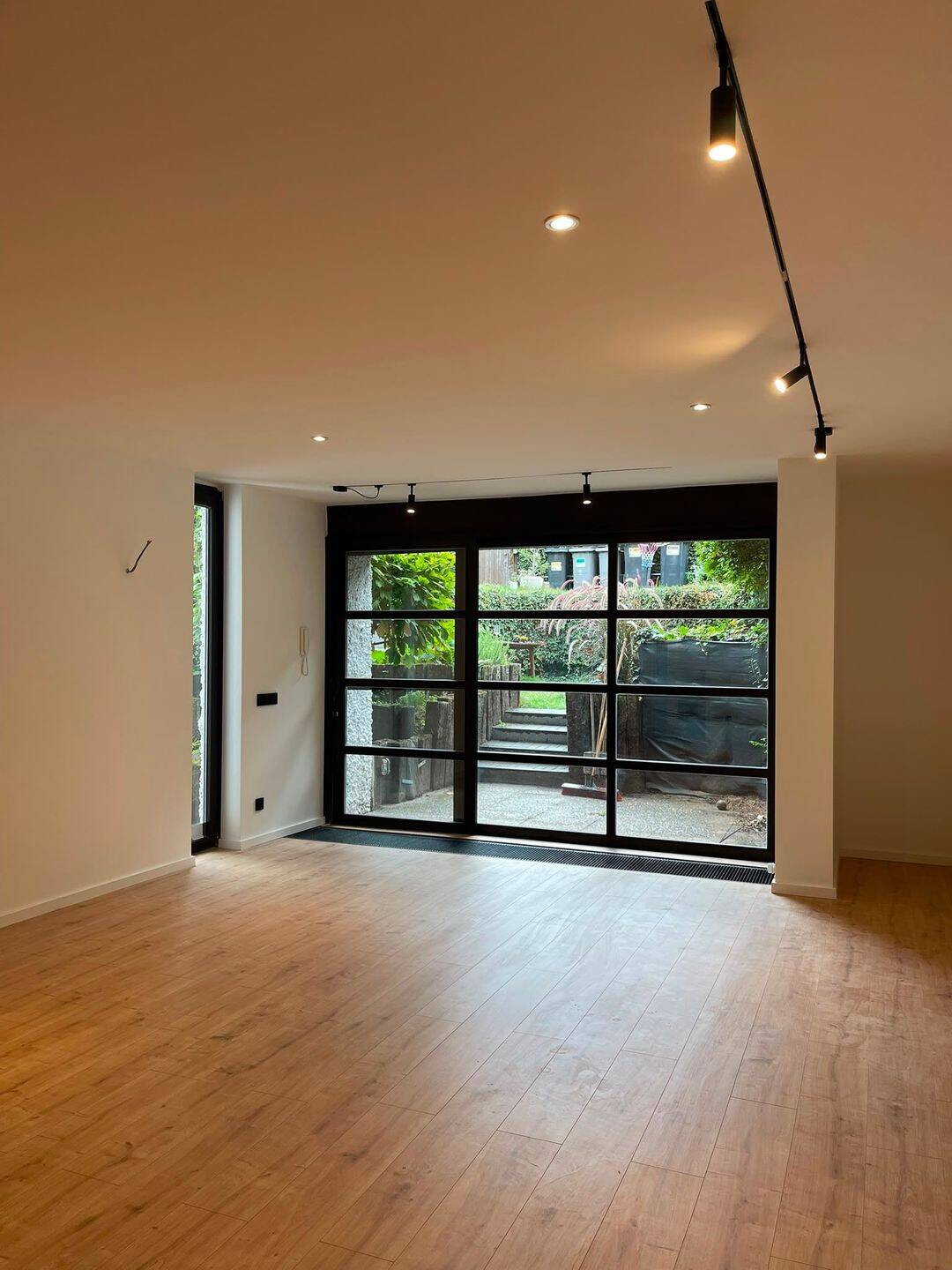 Mietwohnung, 2 Zimmer, 71 m², in Darmstadt, 64289 Darmstadt (Darmstadt Kranichstein)