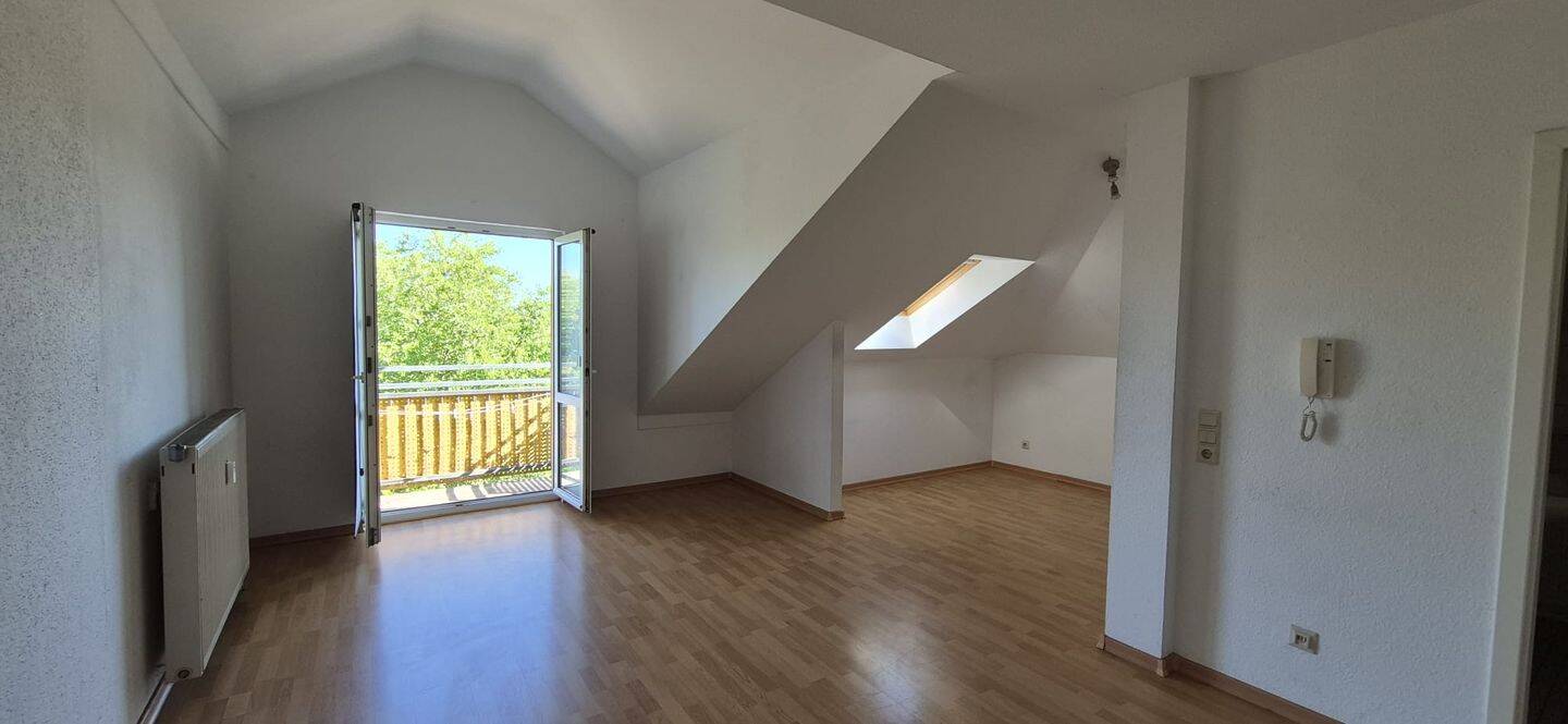 Attraktive 1,5 Zimmerwohnung mit Balkon, 66424 Homburg