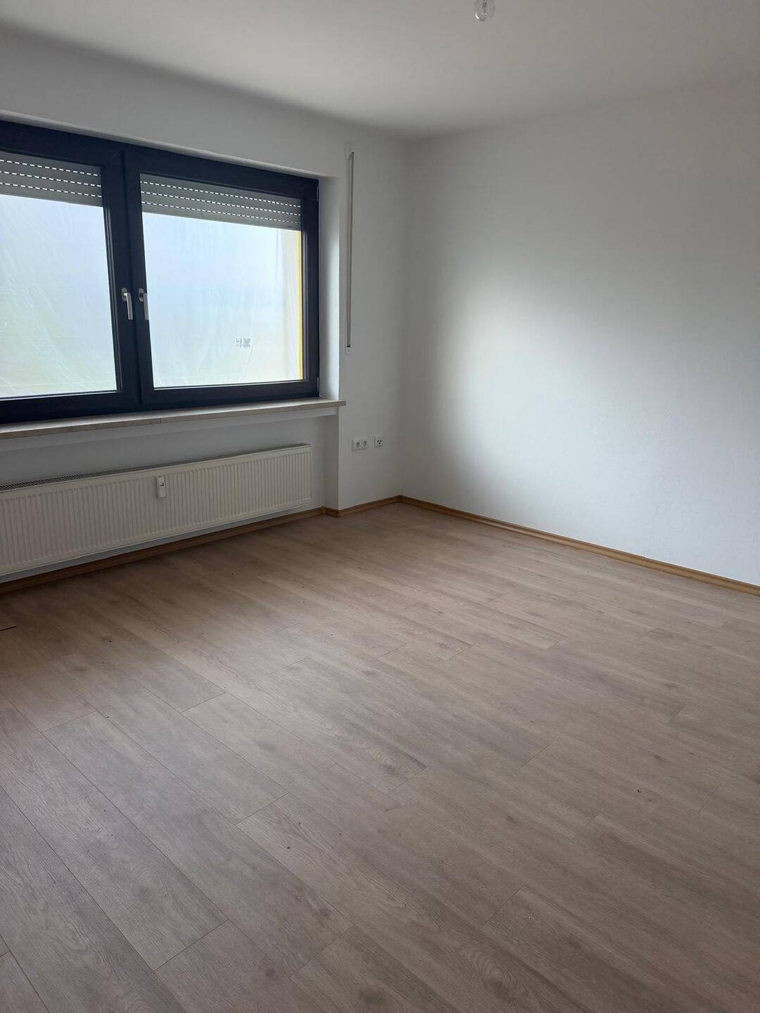 Wunderschöne 3-Zimmer Wohnung in Straubing/Kagers, 94315 Straubing