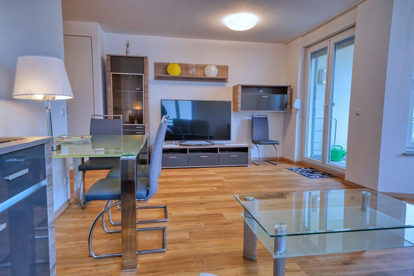 3 Zimmerwohnung möbliert und klimatisiert in Top Lage Oberursel, 61440 Oberursel (Taunus)
