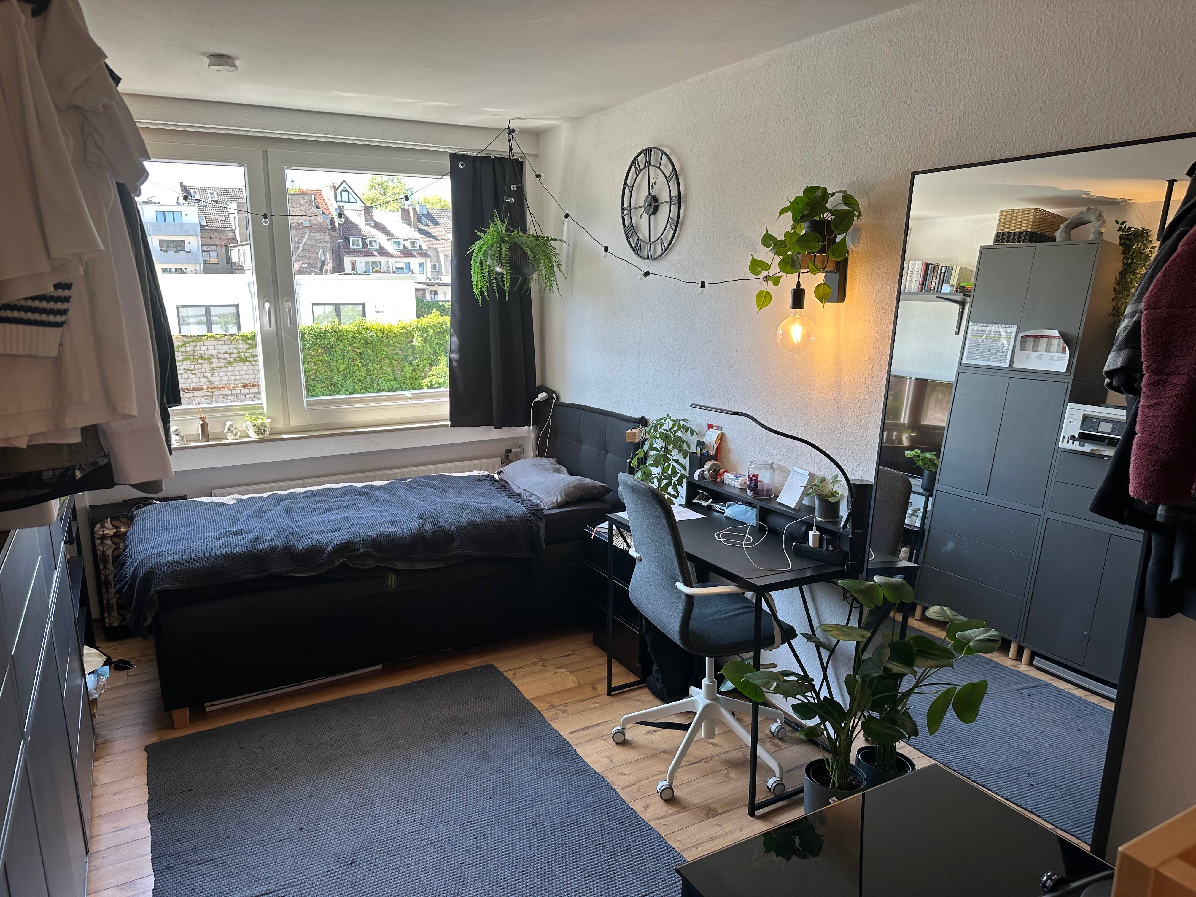 Sülz/Uninähe | Apartment für Studentin/Azubi | 15qm, 390,00 EUR plus Nebenkosten, 50937 Köln (Lindenthal Klettenberg Sülz)