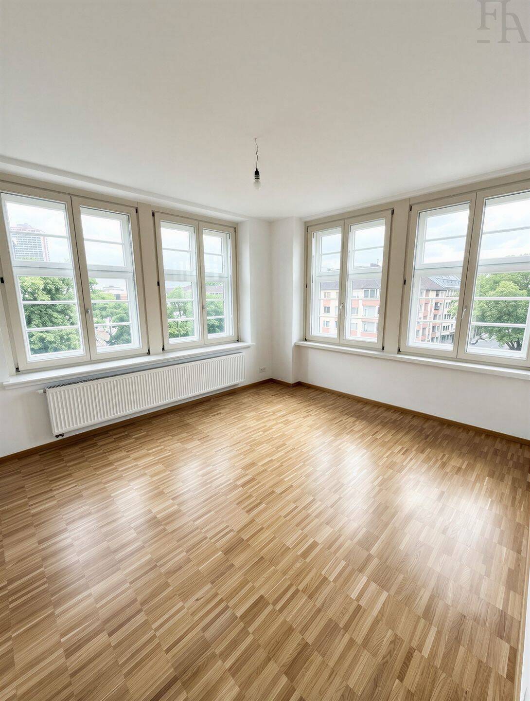 Direkt an der Universität – Sanierte 3 Zimmer mit großzügigem Wohn-/Essbereich | provisionsfrei