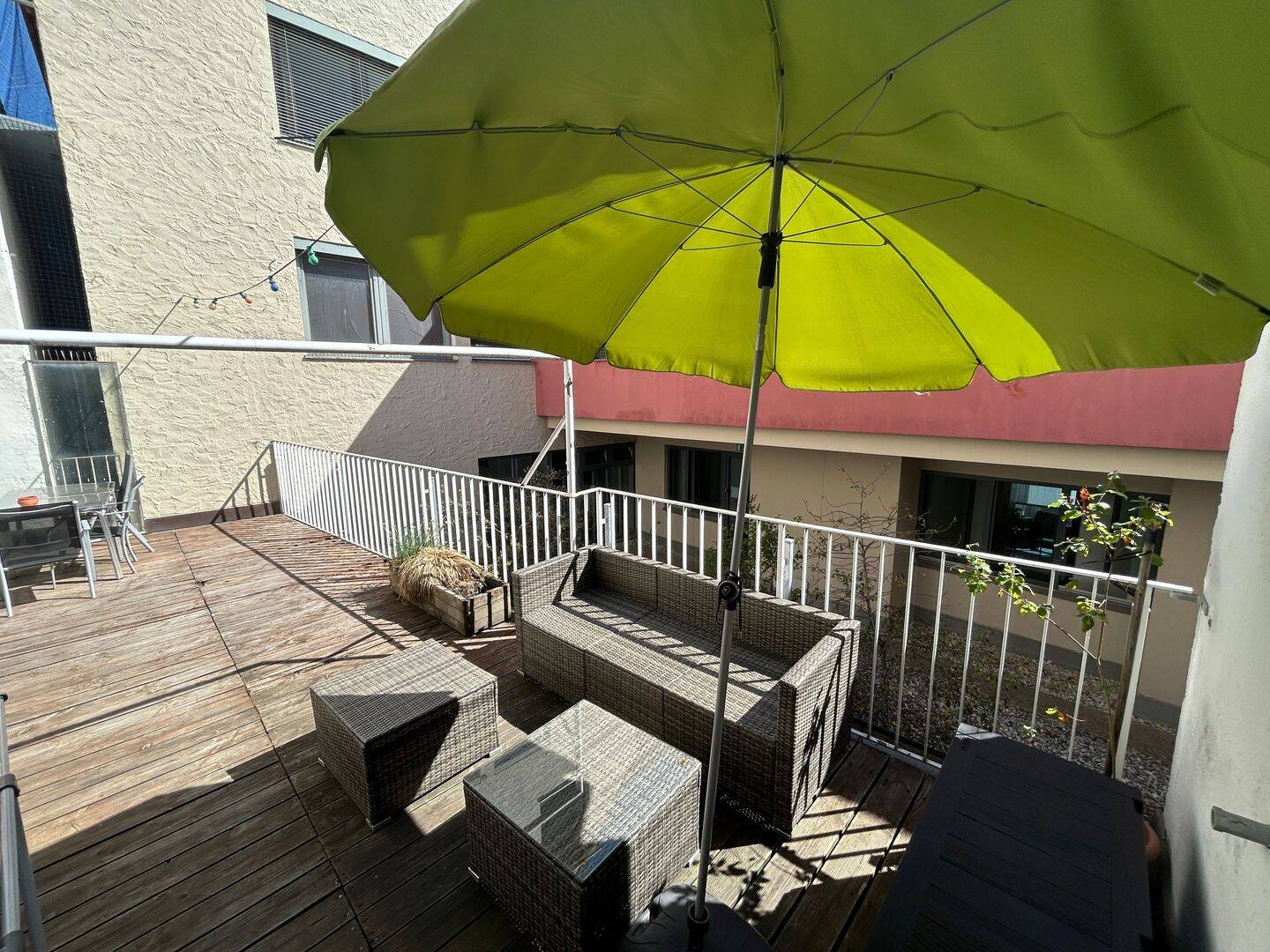 Schönes möbliertes Appartment mit Dachterrasse und EBK in Ingolstadt Altstadt Nähe Audi/THI/WFI, 85049 Ingolstadt