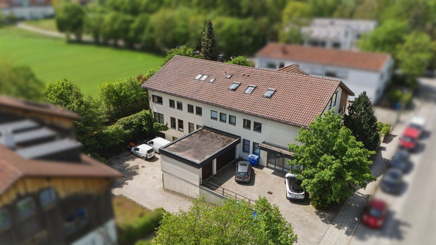 Investment – ca. 170.000 € Jahresmiete – ca. 5,2 % Bruttorendite – attraktive Verkäuferfinanzierung, 81737 München (Ramersdorf-Perlach)