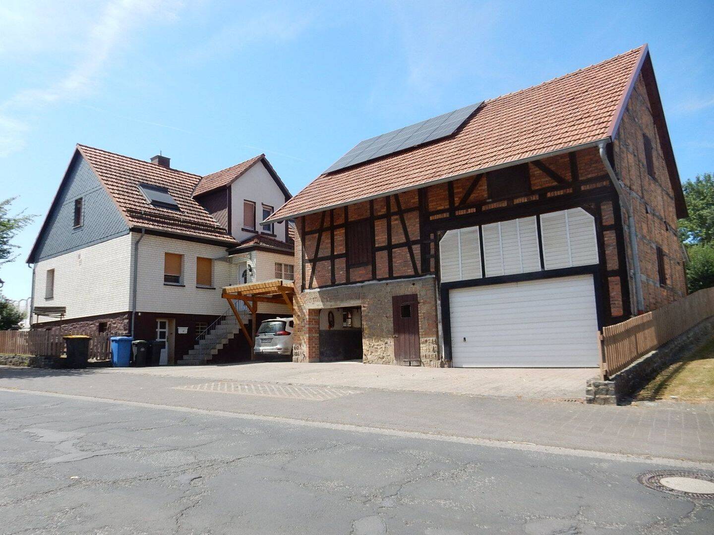 Viel Platz für die Familie: Gepflegtes Haus in Homberg, 34576 Homberg (Efze)