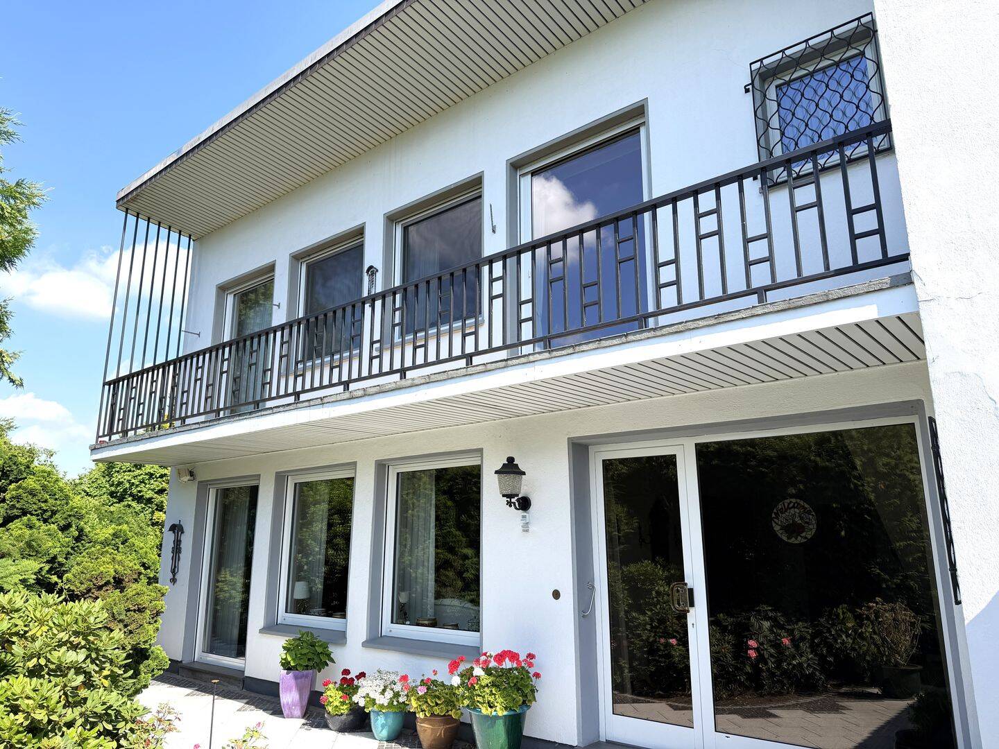 Seltene Gelegenheit zum Wohlfühlen – großzügiges Zuhause mit Westgarten und Garage in Nettetal, 41334 Nettetal