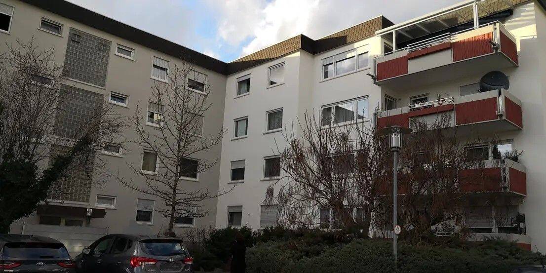 Gepflegte Wohnung mit EBK und Balkon: stilvolle 2-Zimmer-Wohnung in Walldorf, 69190 Walldorf