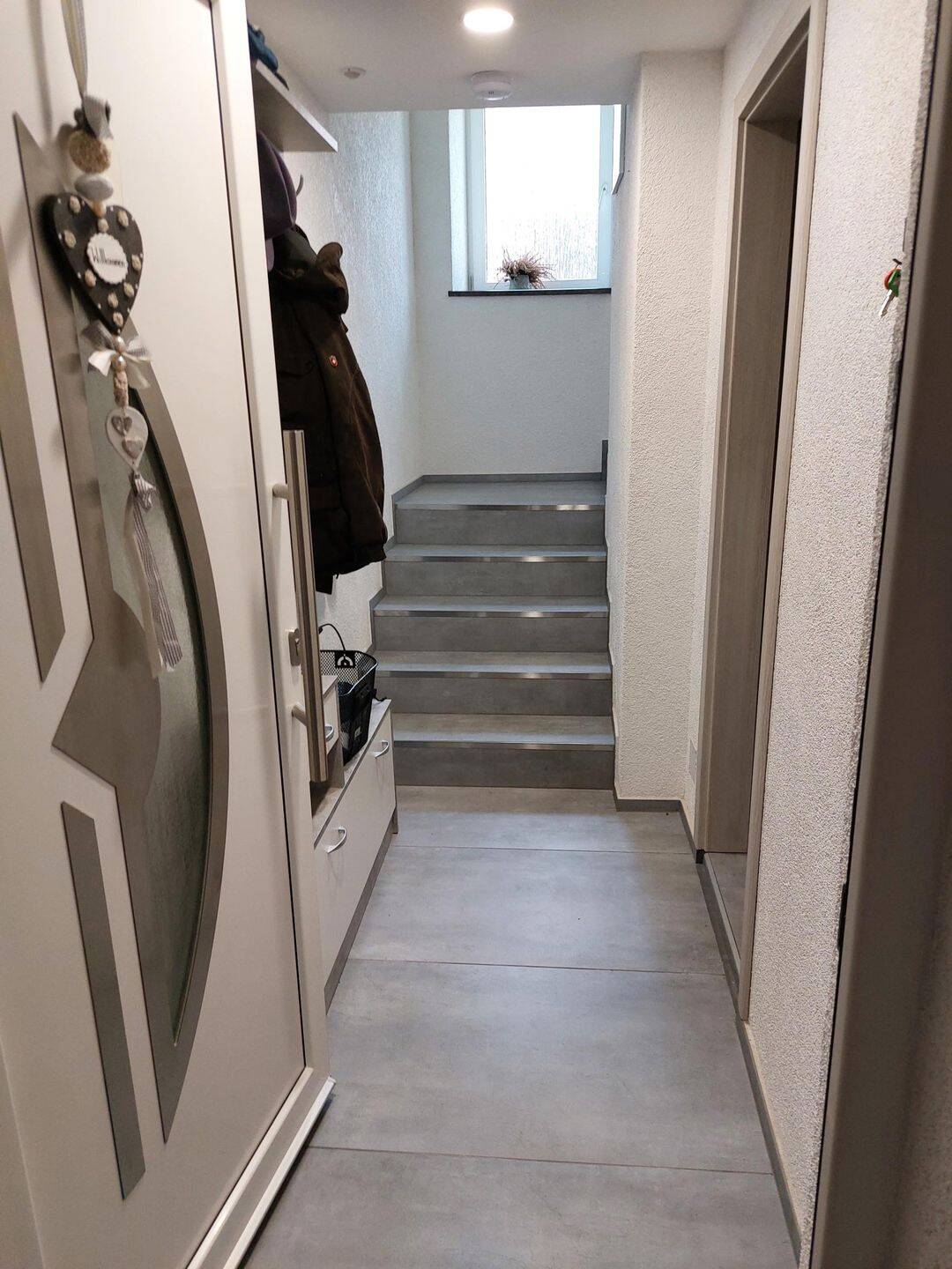 Moderne 3-Zimmer-Wohnung mit Whirlpool und Stellplatz in Blieskastel-Webenheim, 66440 Blieskastel
