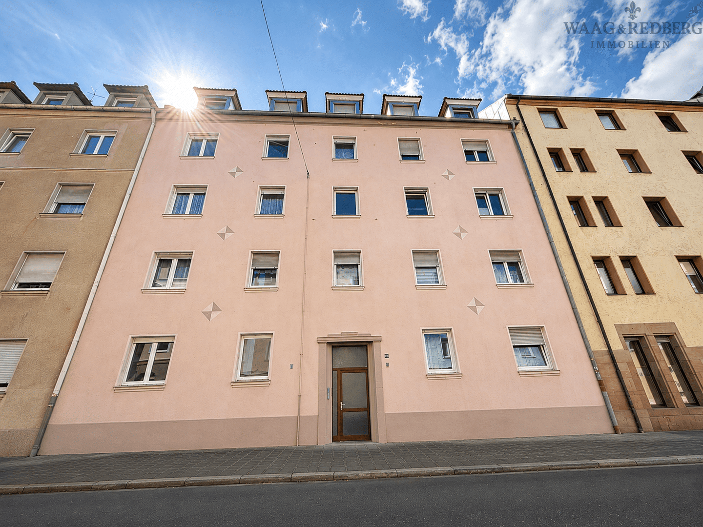 Charmante 3-Zimmer-Wohnung mit Einbauküche & Gartenmitbenutzung in zentraler Nürnberger Lage, 90461 Nürnberg