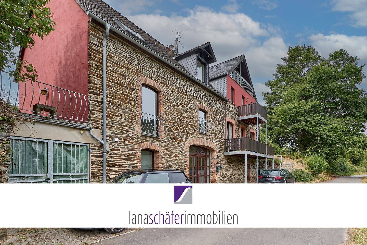 Bernkastel-Kues: Wohnhaus mit Garten und unverbaubarem Moselblick, 54470 Bernkastel-Kues