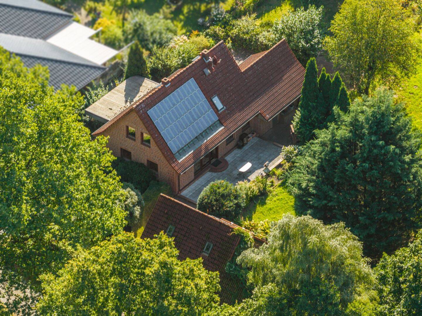 Viel Grundstück. Viel Privatsphäre. Viel Potenzial. – Einfamilienhaus am Feld- & Waldrand, 24568 Oersdorf