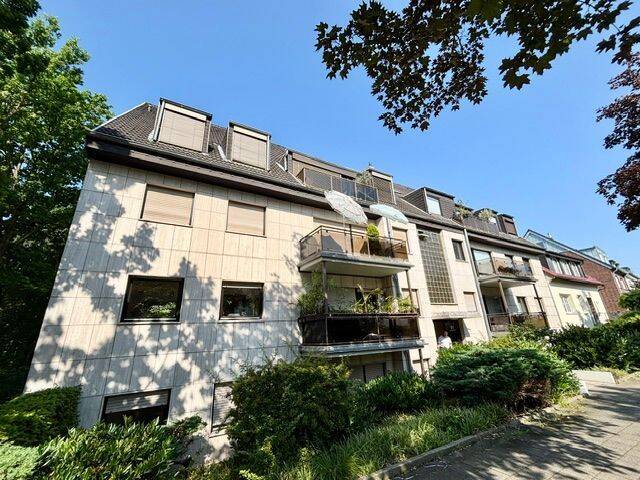 Gemütliches ca. 39 m² großes – Apartment in fußläufiger Uninähe von Düsseldorf-Bilk, 40225 Düsseldorf (Bilk Flehe Oberbilk Wersten)