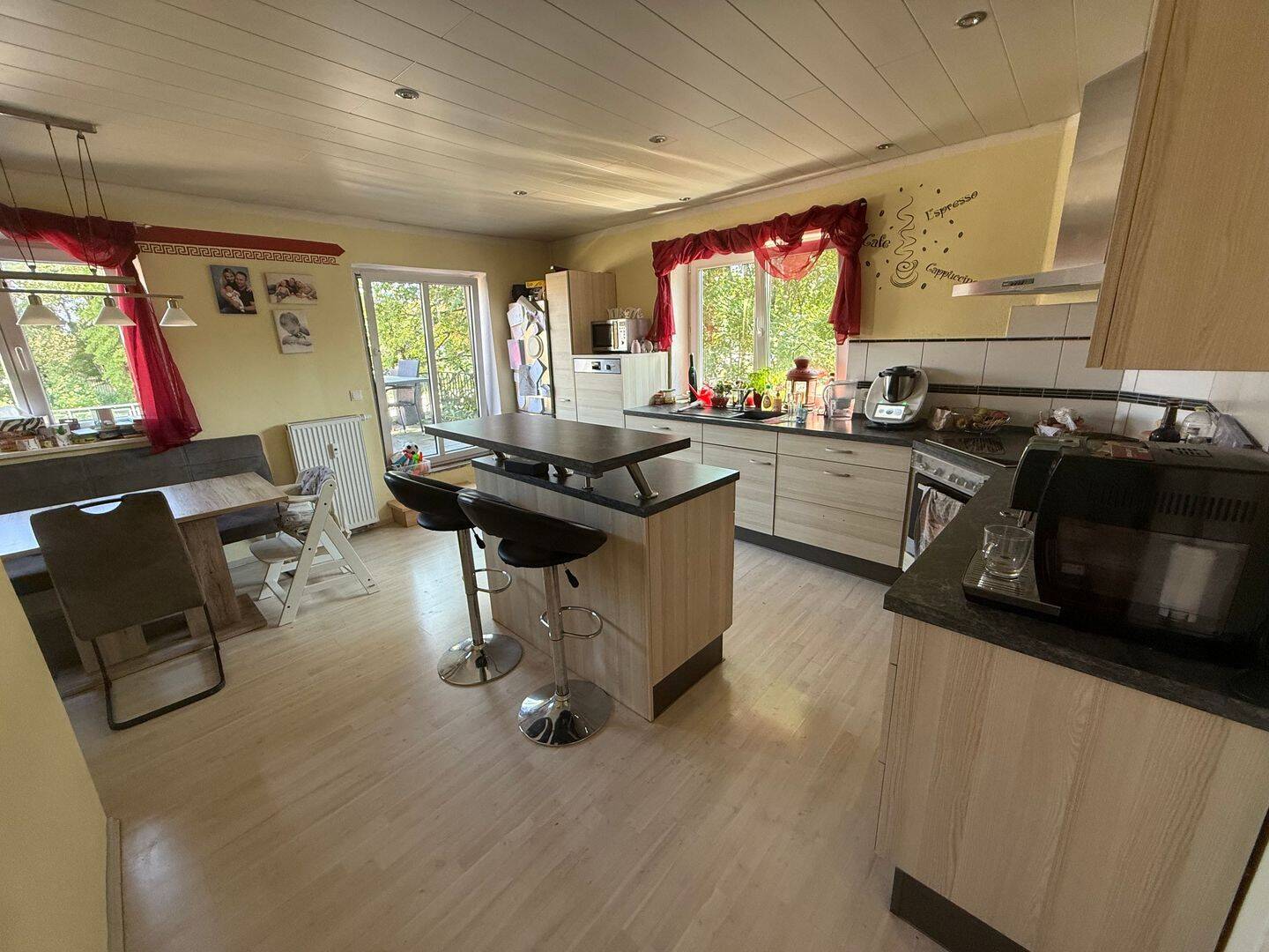 Großzügige 6 Zimmer Wohnung mit Garten, 86978 Hohenfurch