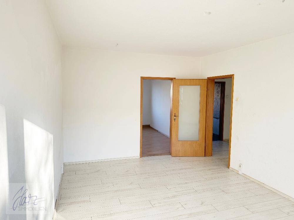 *** JETZT ZUGREIFEN – GEPFLEGTE 3-RAUM-WOHNUNG IN GRÜNER LAGE VON ZEITHAIN! ***, 1619 Zeithain