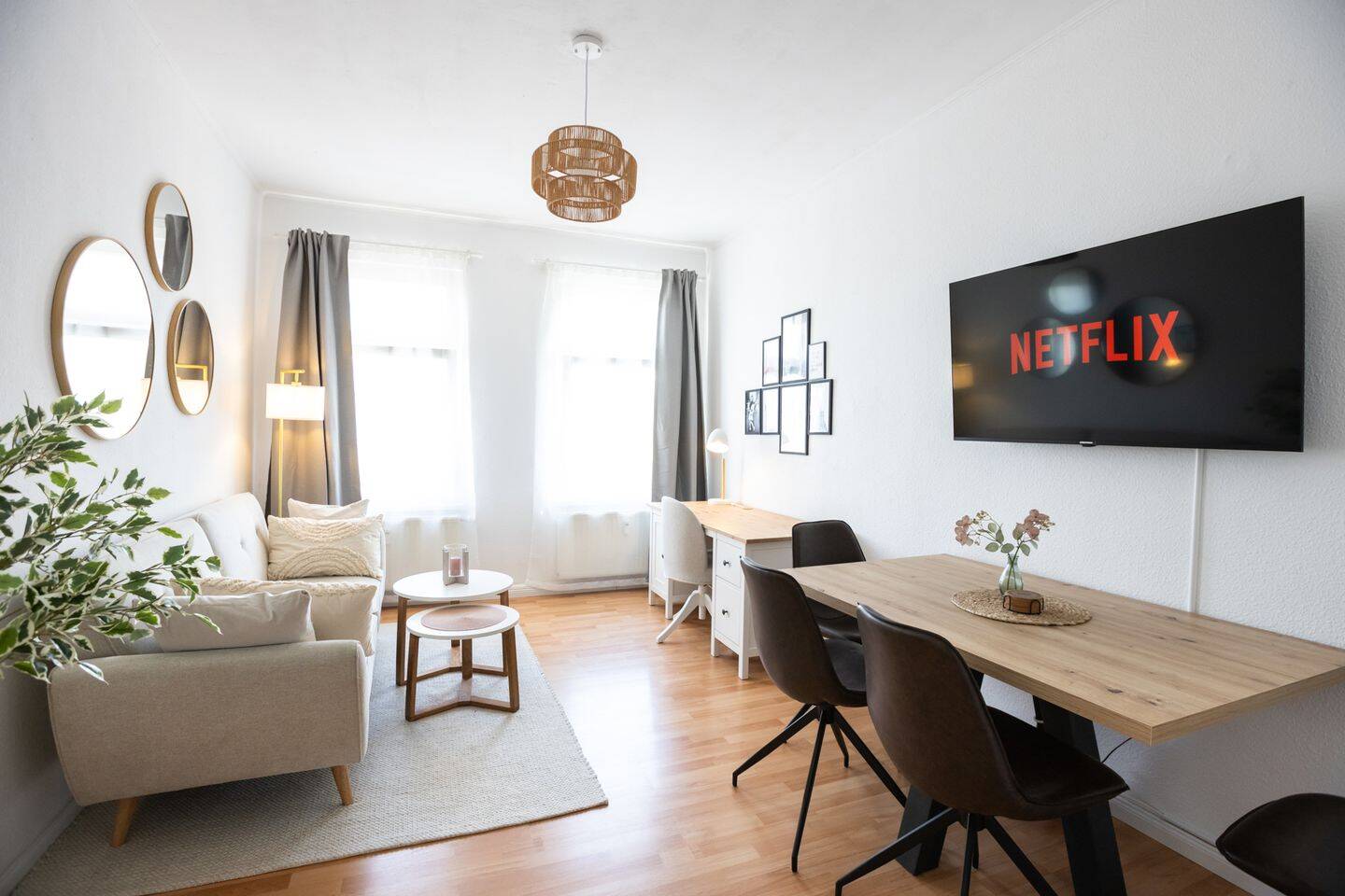 Hochwertig sanierte 2-Zimmerwohnung im gefragten Leipziger Osten, 4317 Leipzig (Neustadt-Neuschönefeld Reudnitz-Thonberg Zentrum-Ost)