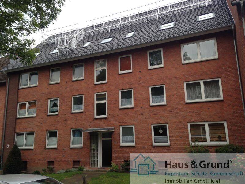Großzügige 2-Zimmer-Maisonette-Wohnung zu vermieten!, 24143 Kiel (Gaarden-Ost Gaarden-Süd)