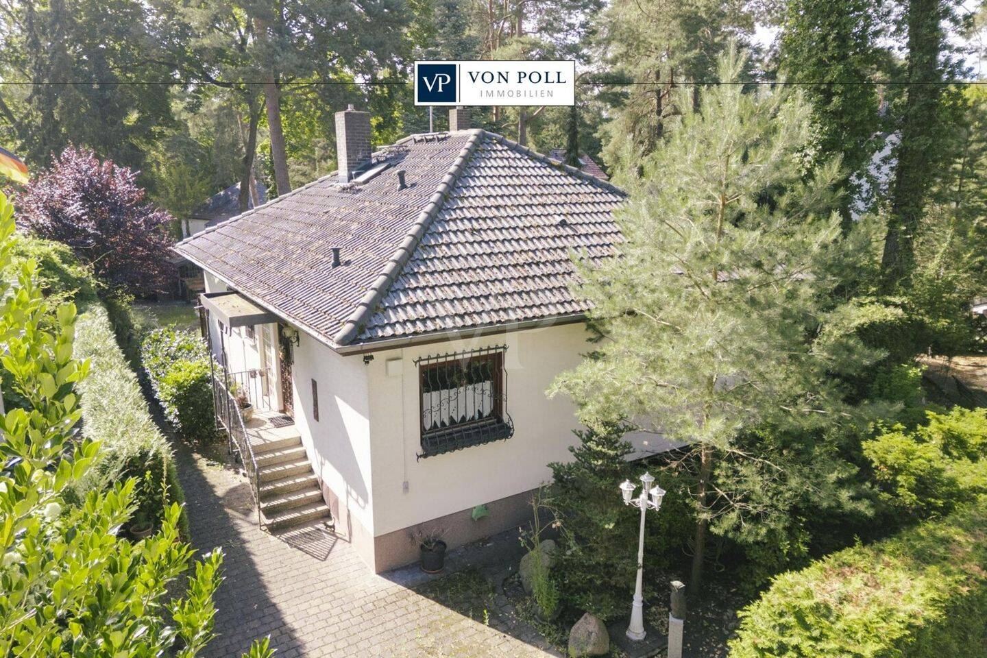 Bungalow mit Bonusfläche: 86 m² Wohnen, 2 Bäder + 2 Extra-Räume im Untergeschoss, 14089 Berlin (Spandau Gatow Kladow Kolonie Windmühlenberg)
