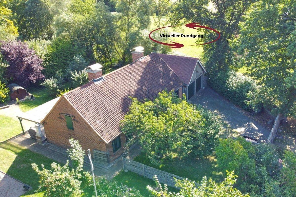 Charmantes Haus im Landhausstil auf großem Grundstück in idyllischer Lage, 23730 Schashagen
