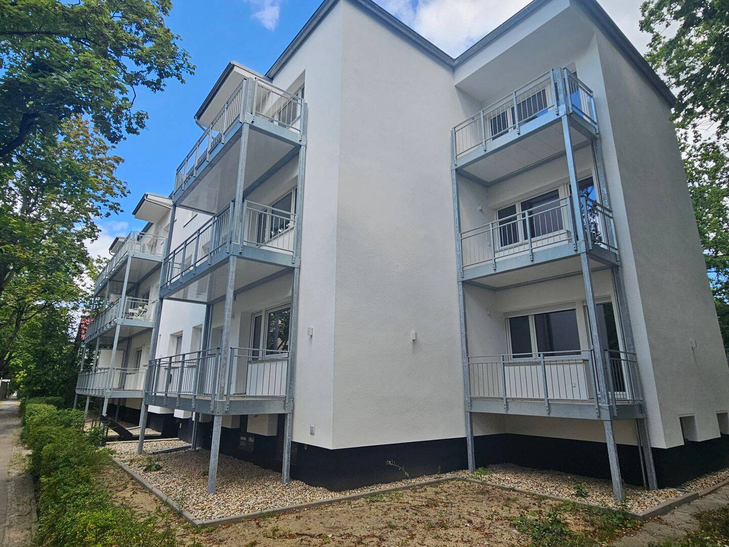 Erstbezug nach Kernsanierung in energetisch saniertem Mehrfamilienhaus, 12247 Berlin (Steglitz-Zehlendorf Lankwitz Steglitz)