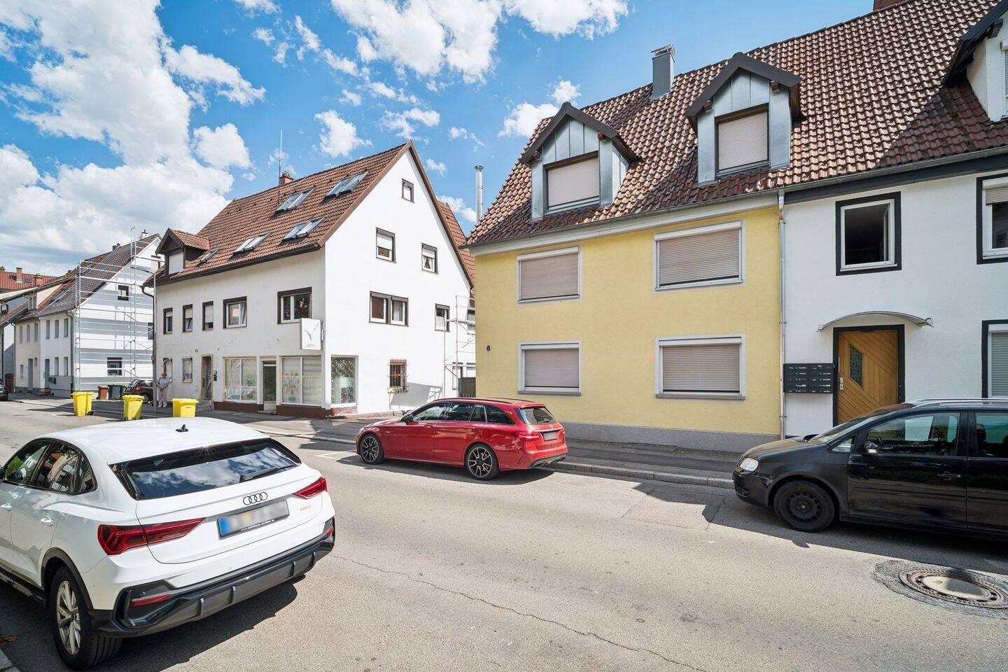 Viel Platz in zentraler Lage – Großzügige Doppelhaushälfte zum starken Preis, 78054 Villingen-Schwenningen