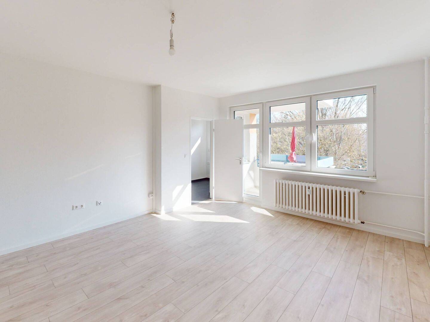 Charmantes 1-Zimmer-Apartment mit Balkon in Berlin, 13407 Berlin (Reinickendorf)