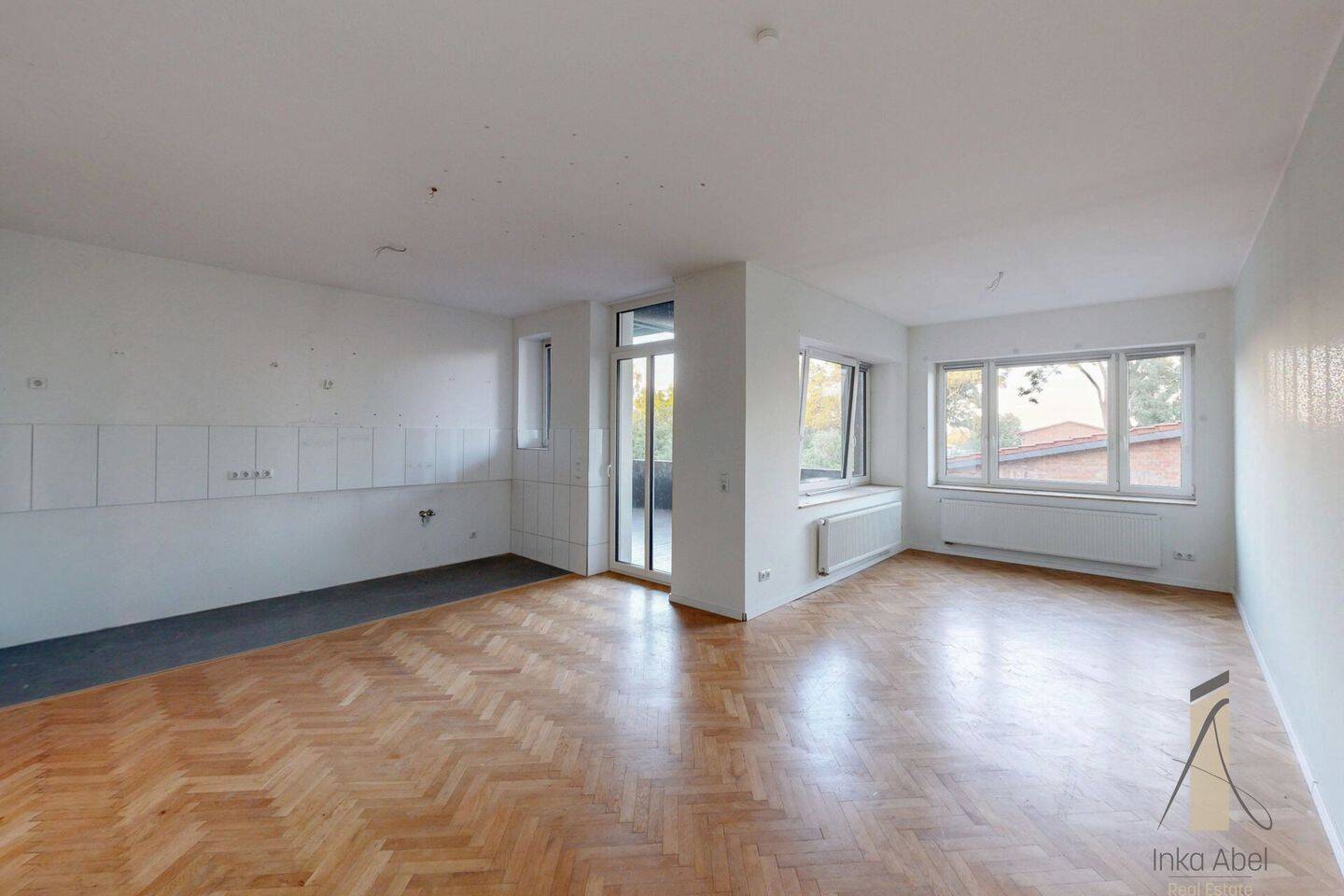 5-Zimmer-Familienwohnung mit großem Balkon und modernem Wohnkomfort!, 39435 Egeln
